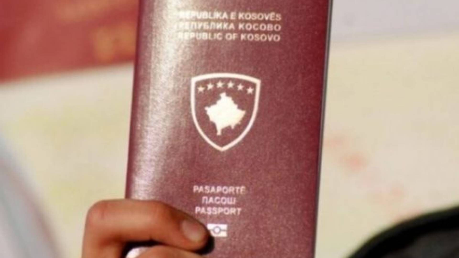 Srbi sve više traže kosovska dokumenta – realnost ispred politike