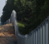 Premijer Tusk kaže da će Poljska izgraditi odbrambene zidove od migranata na istočnoj granici