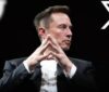 Musk: Amerika će 1000 posto bankrotirati, mogu je spasiti samo AI i roboti